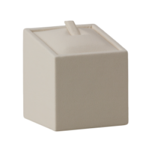 AD9