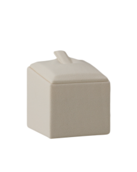 AD9